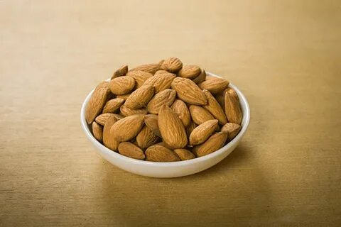 قیمت و خرید بادام درختی تلخ + فروش ارزان